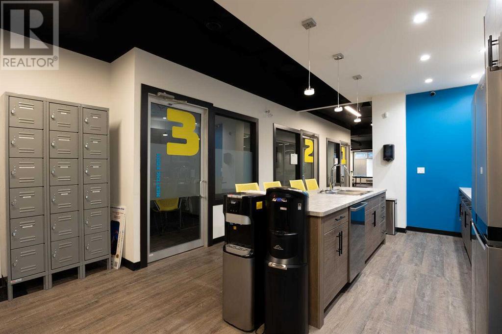 1, 8026 Franklin Avenue Property Photo 14