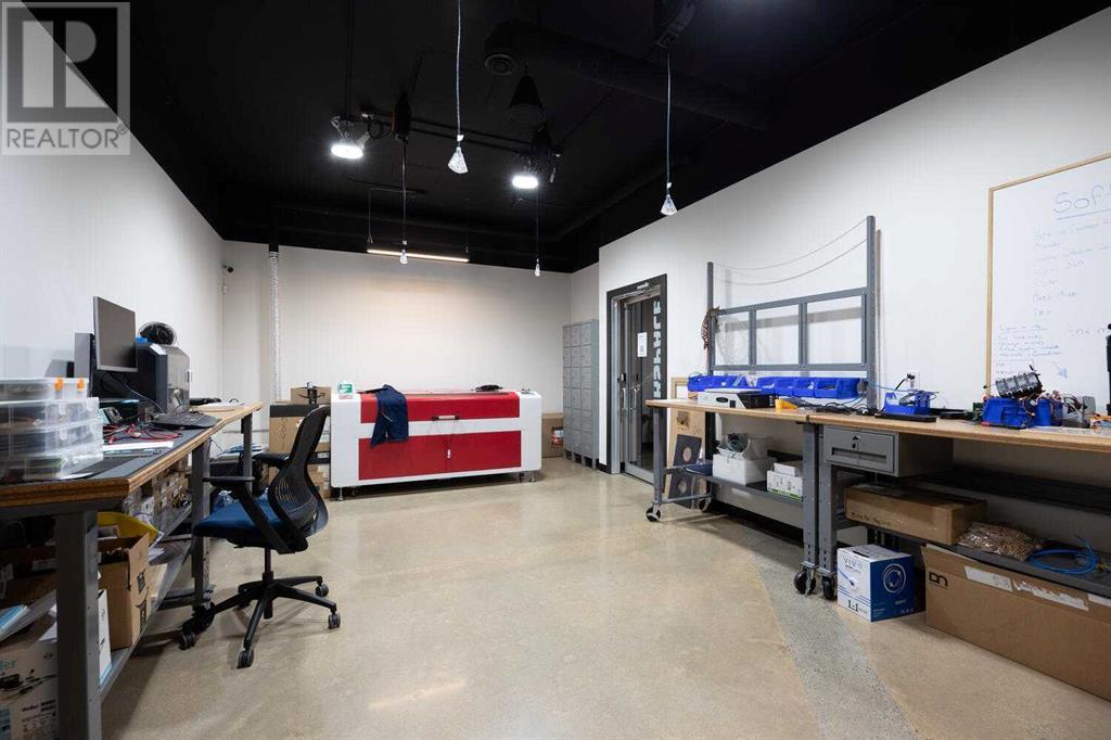 1, 8026 Franklin Avenue Property Photo 18