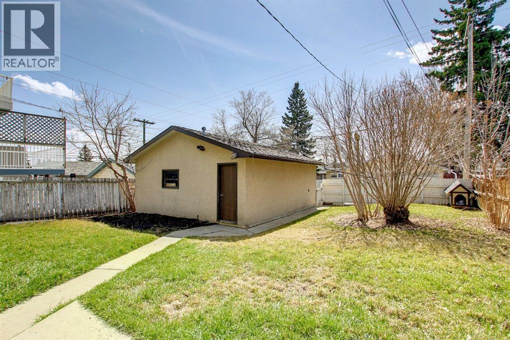 117 31 Avenue Nw Property Photo 23