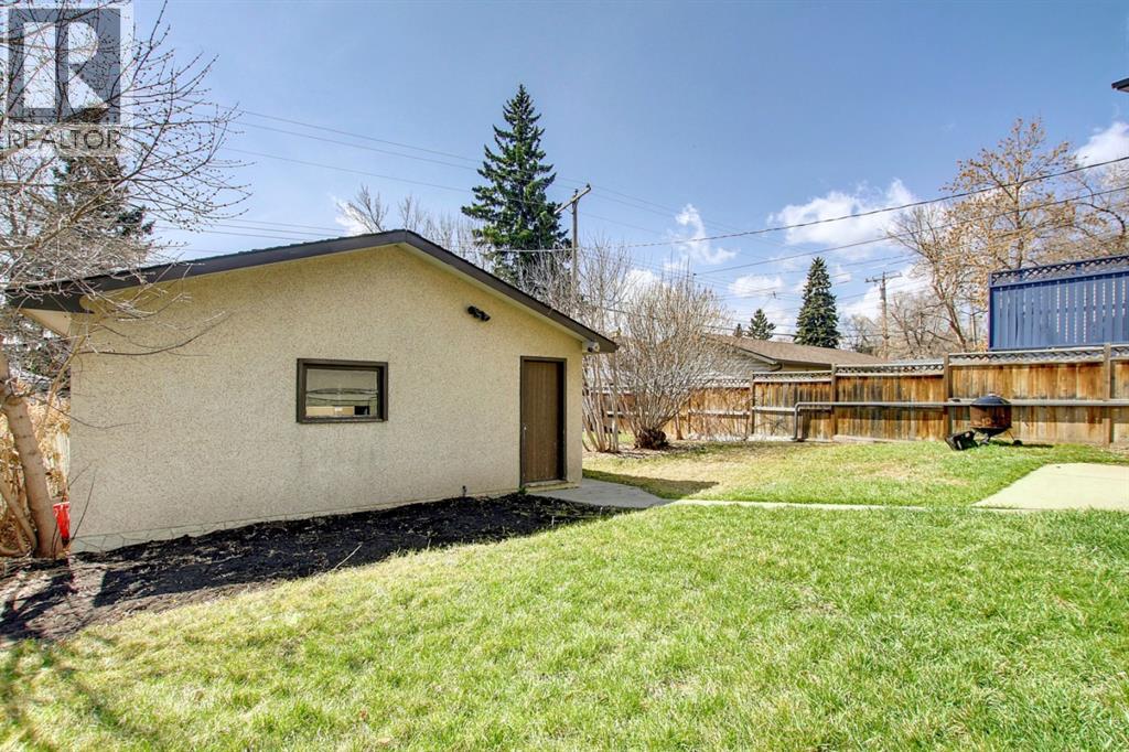 117 31 Avenue Nw Property Photo 24