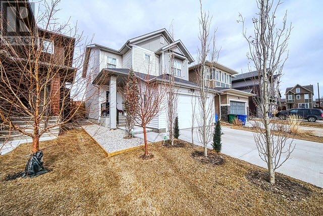 412 Chinook Gate Square Sw Property Photo