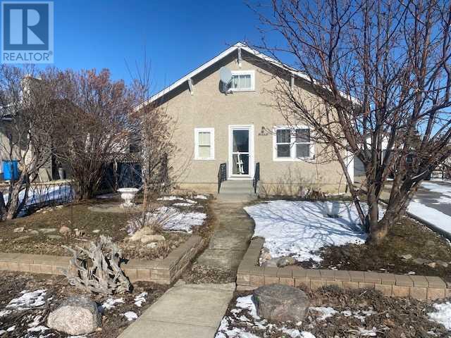 318 7 Street Property Photo