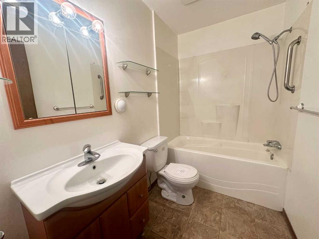 158 Erindale Road Property Photo 9