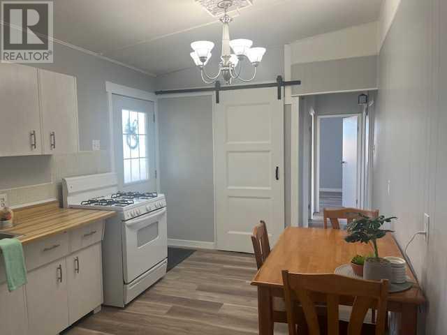 113, 5308 57 Street Property Photo 2
