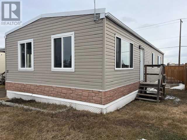 113, 5308 57 Street Property Photo 25