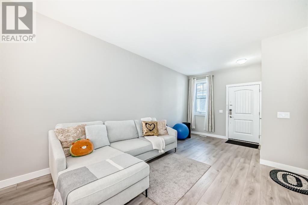 410 Cranbrook Walk Se Property Photo 17