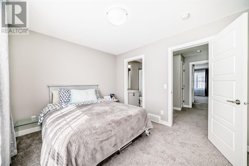 410 Cranbrook Walk Se Property Photo 22
