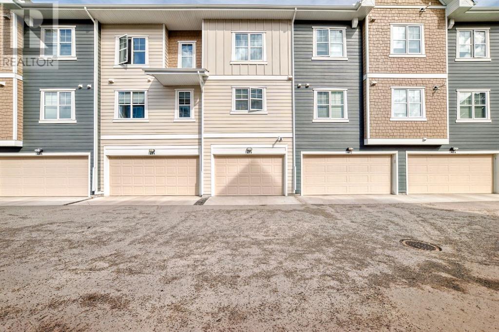 410 Cranbrook Walk Se Property Photo 38