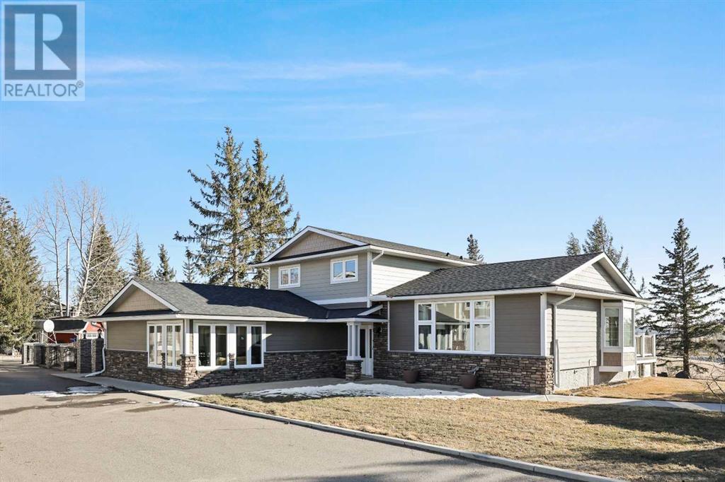 2 Golden Key Estates