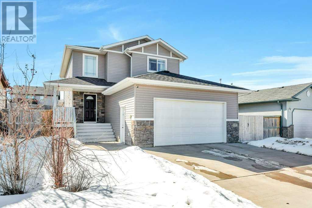 54 Pondside Crescent Property Photo