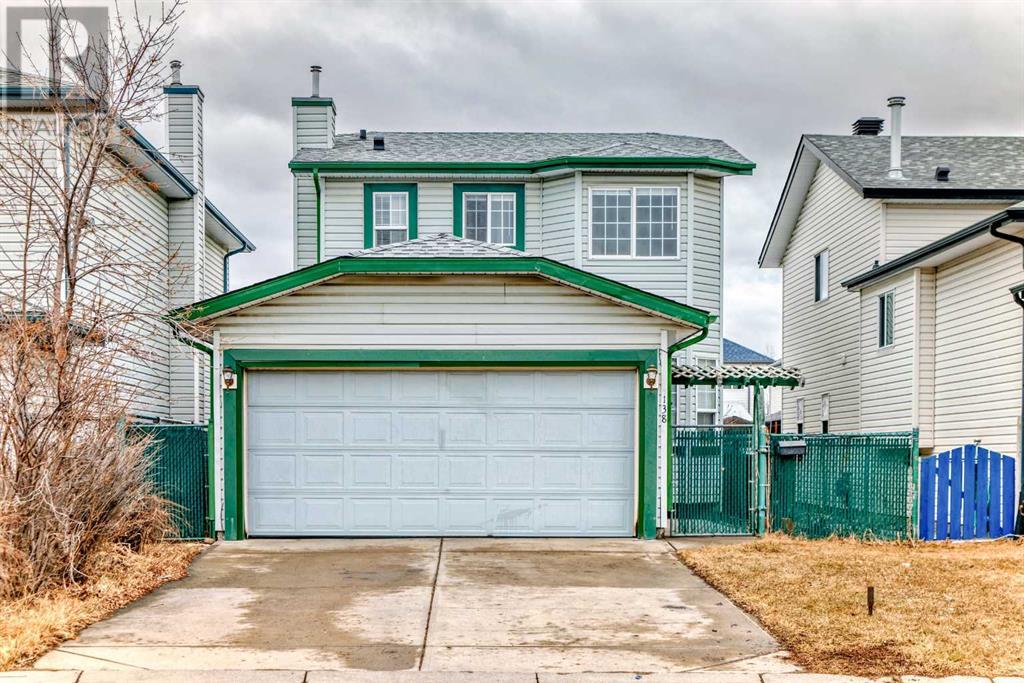 Applewood Park Real Estate Listings Main Image