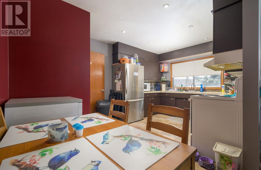 4808 55 Street Property Photo 16