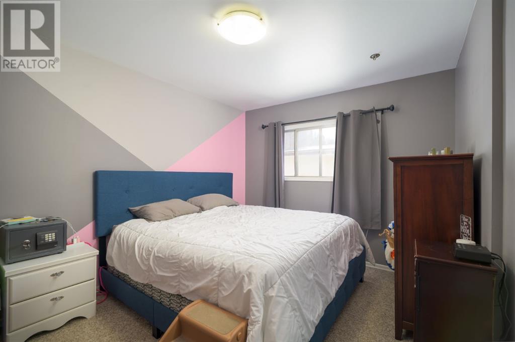 4808 55 Street Property Photo 19