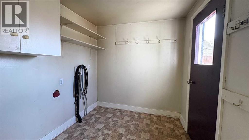 1206 6 Avenue Property Photo 6