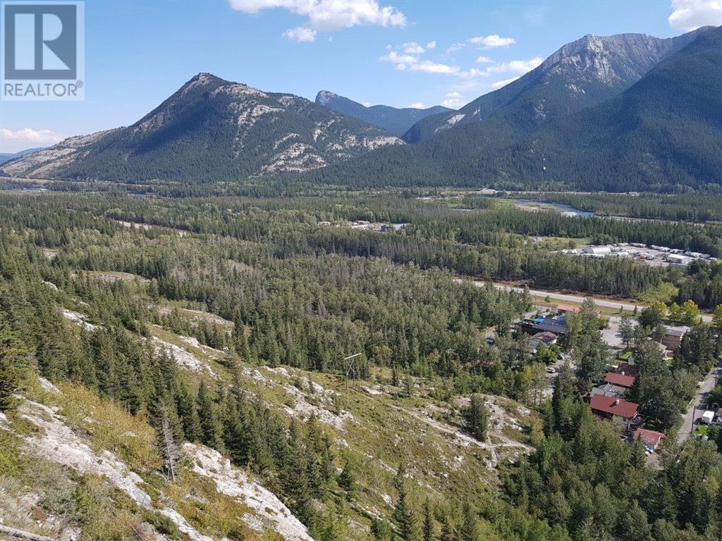 11 Exshaw Mountain Gateway Property Photo 5