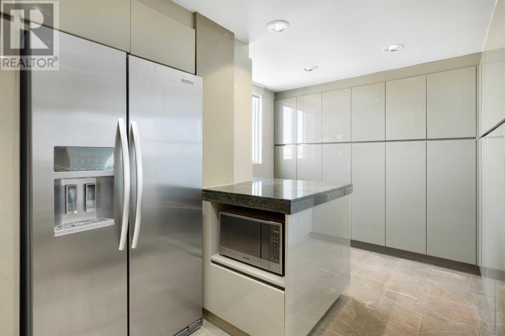 506, 3204 Rideau Place Sw Property Photo 27