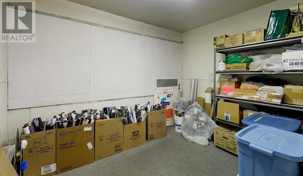 316 50 Street Property Photo 34