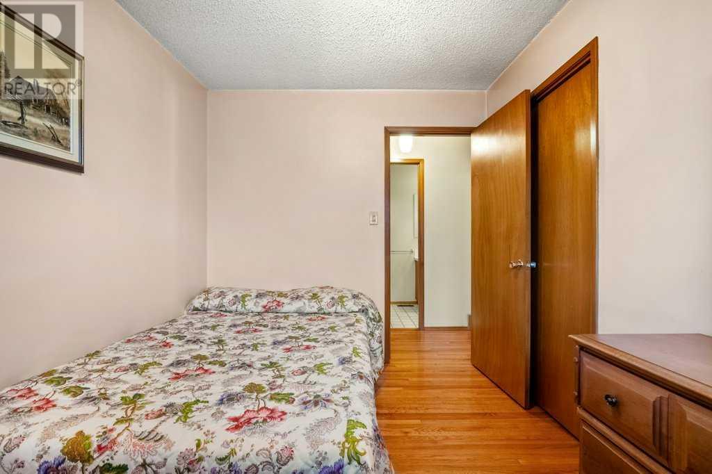 118 & 120 30 Avenue Nw Property Photo 21