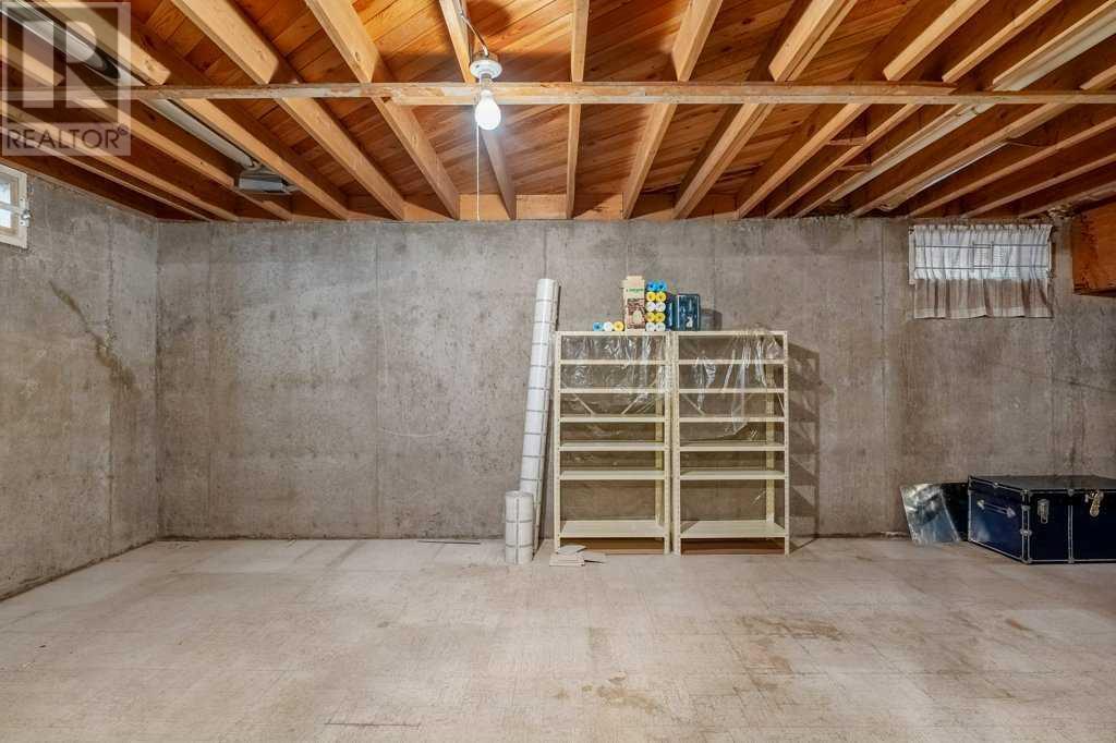 118 & 120 30 Avenue Nw Property Photo 28