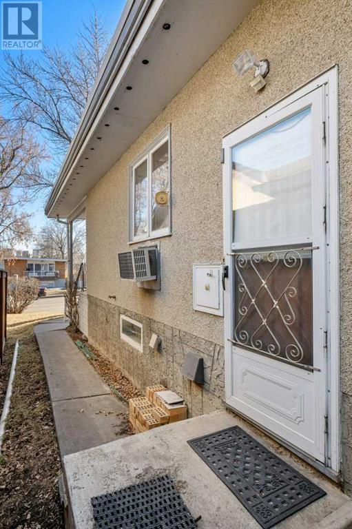 118 & 120 30 Avenue Nw Property Photo 34
