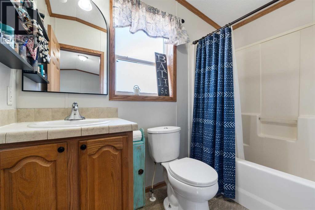 14 Gunderson Drive Property Photo 12
