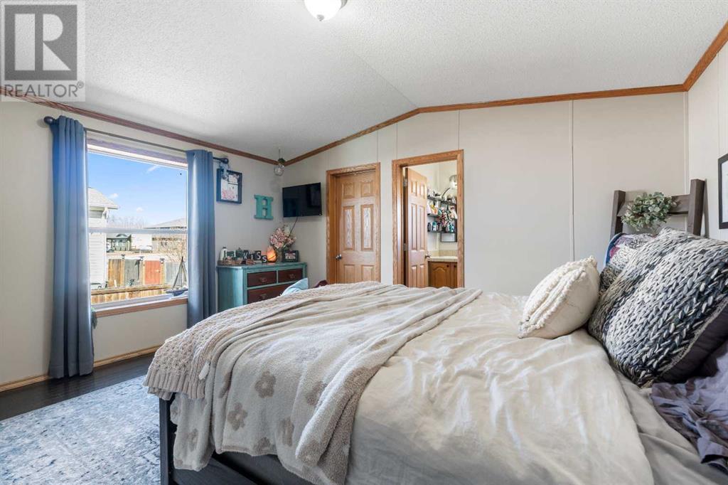 14 Gunderson Drive Property Photo 13