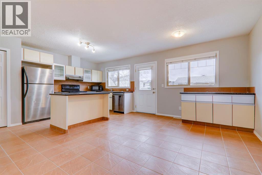 162 153 Avenue Se Property Photo 9