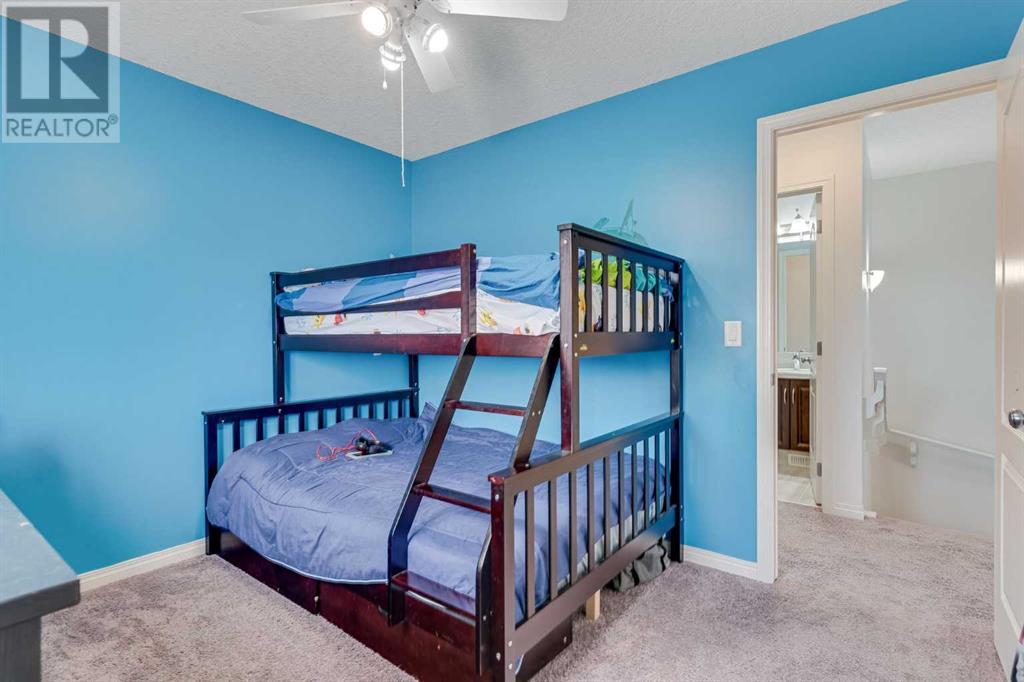 129 Red Embers Crescent Ne Property Photo 20