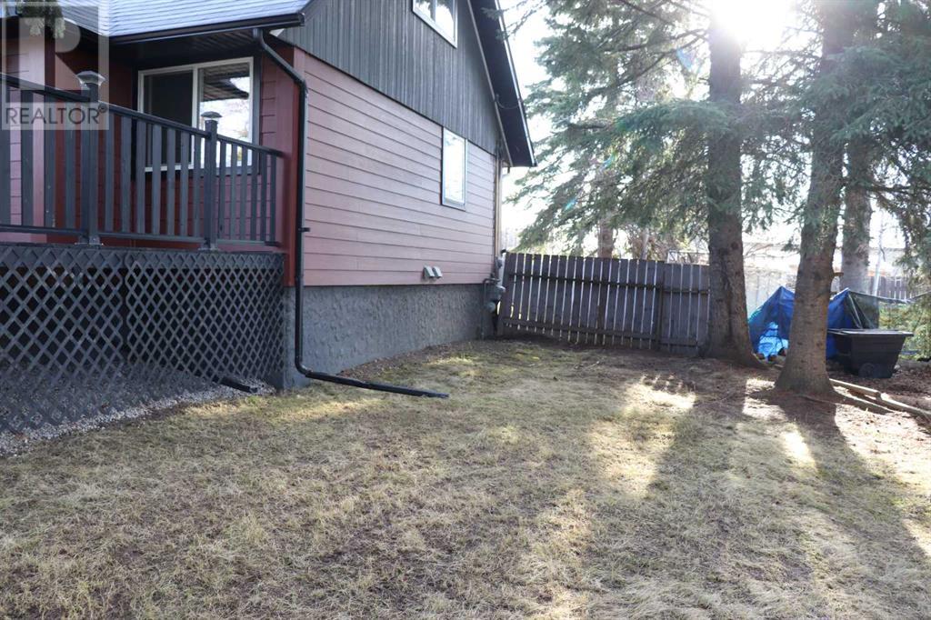427 70 Street Property Photo 3