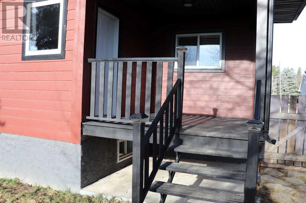 427 70 Street Property Photo 5