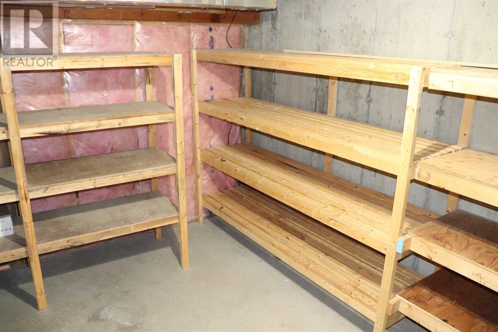 427 70 Street Property Photo 28