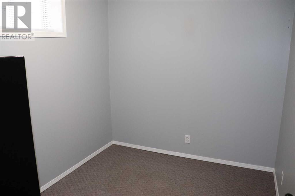 427 70 Street Property Photo 29