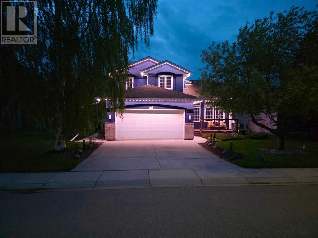 36 Chinook Crescent Property Photo