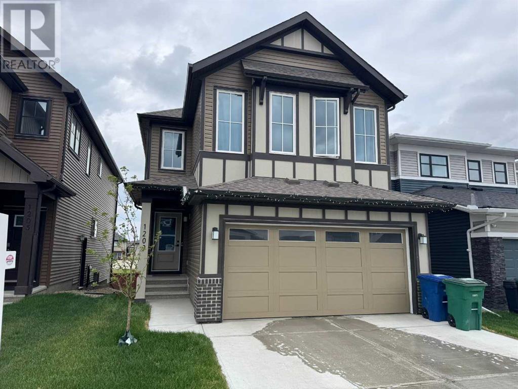 1209 Chinook Gate Bay Sw Property Photo 1
