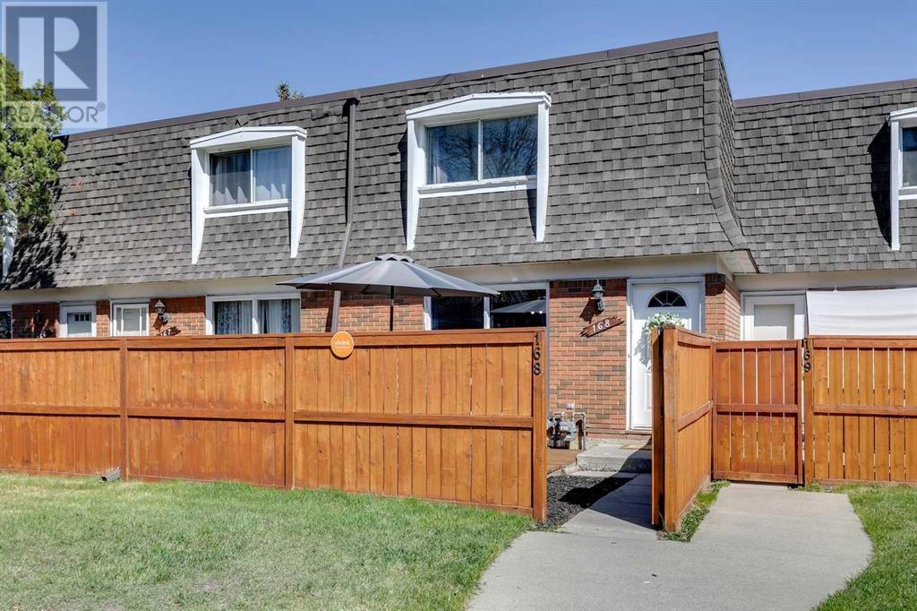 168, 330 Canterbury Drive Sw Property Photo 1
