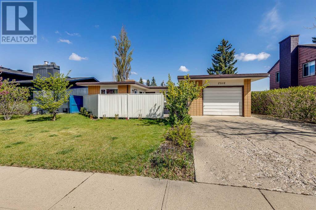 2516 34 Avenue Nw Property Photo 1