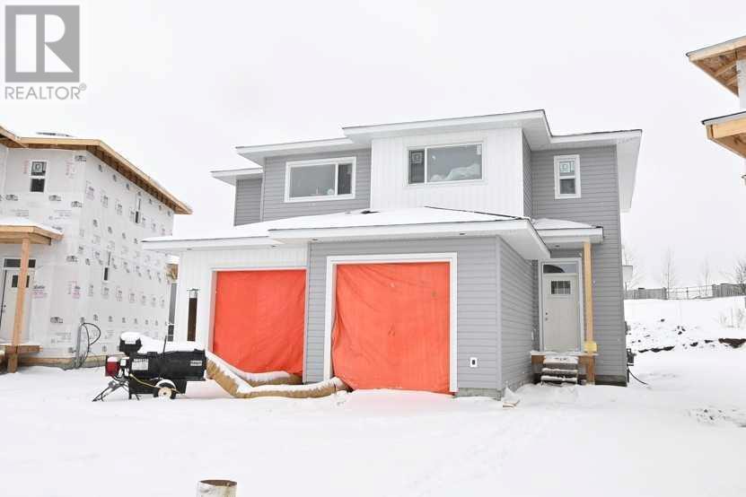 41 Pinnacle Close Property Photo