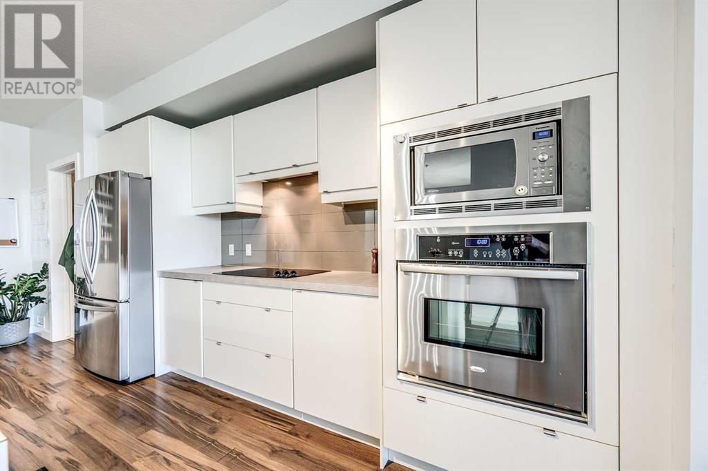 5315, 2660 22 Street Property Photo 9