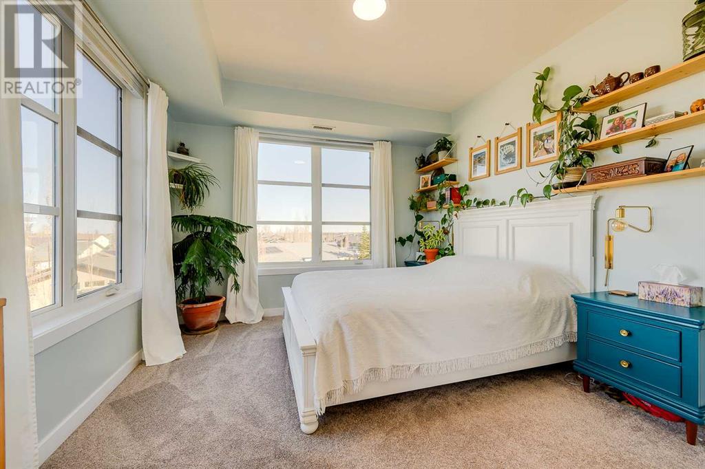 5315, 2660 22 Street Property Photo 17