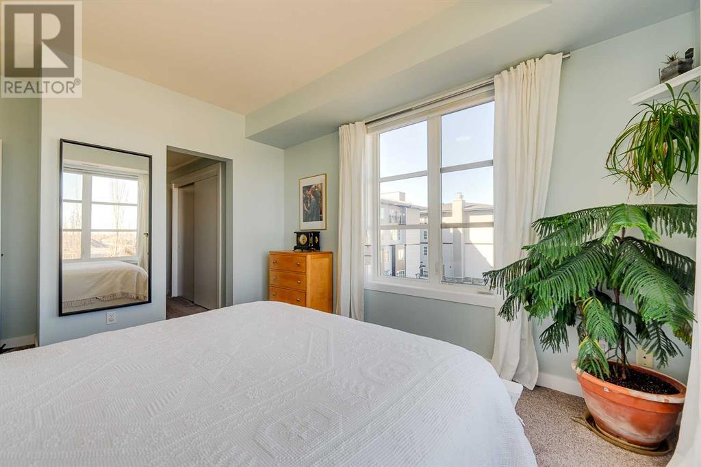 5315, 2660 22 Street Property Photo 18