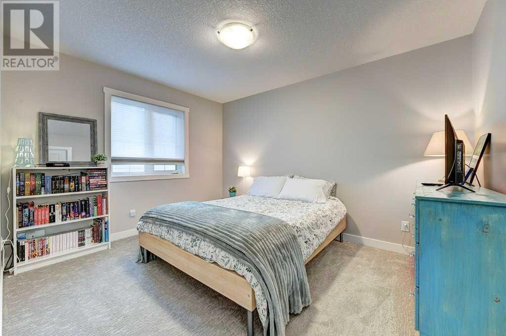 151 Ellington Crescent Property Photo 32