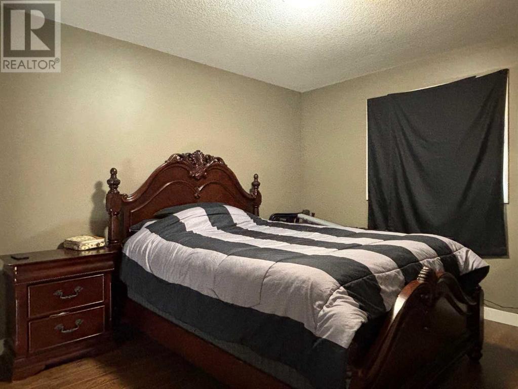 11532 75 Avenue Property Photo 7