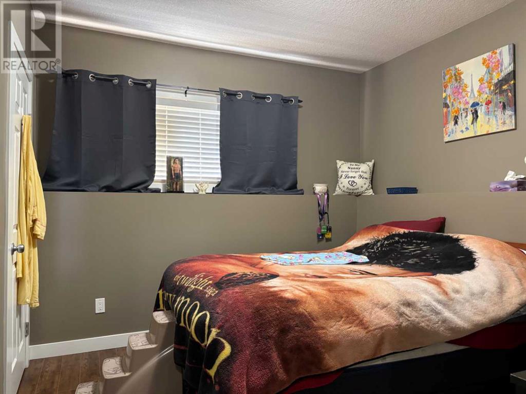 11532 75 Avenue Property Photo 12