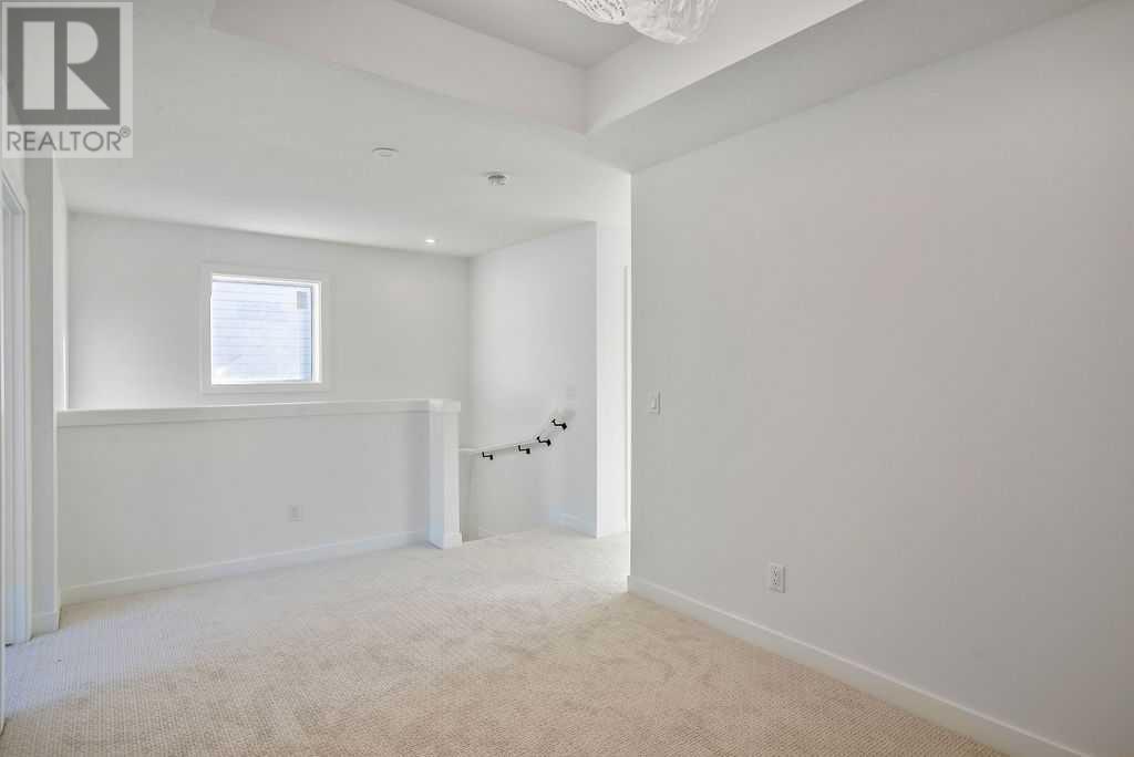 265, 269, 273 Walcrest Way Se Property Photo 9