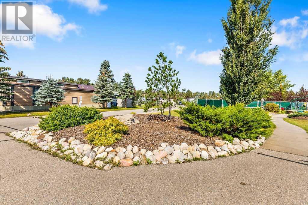 114, 370165 79 Street E Property Photo 12