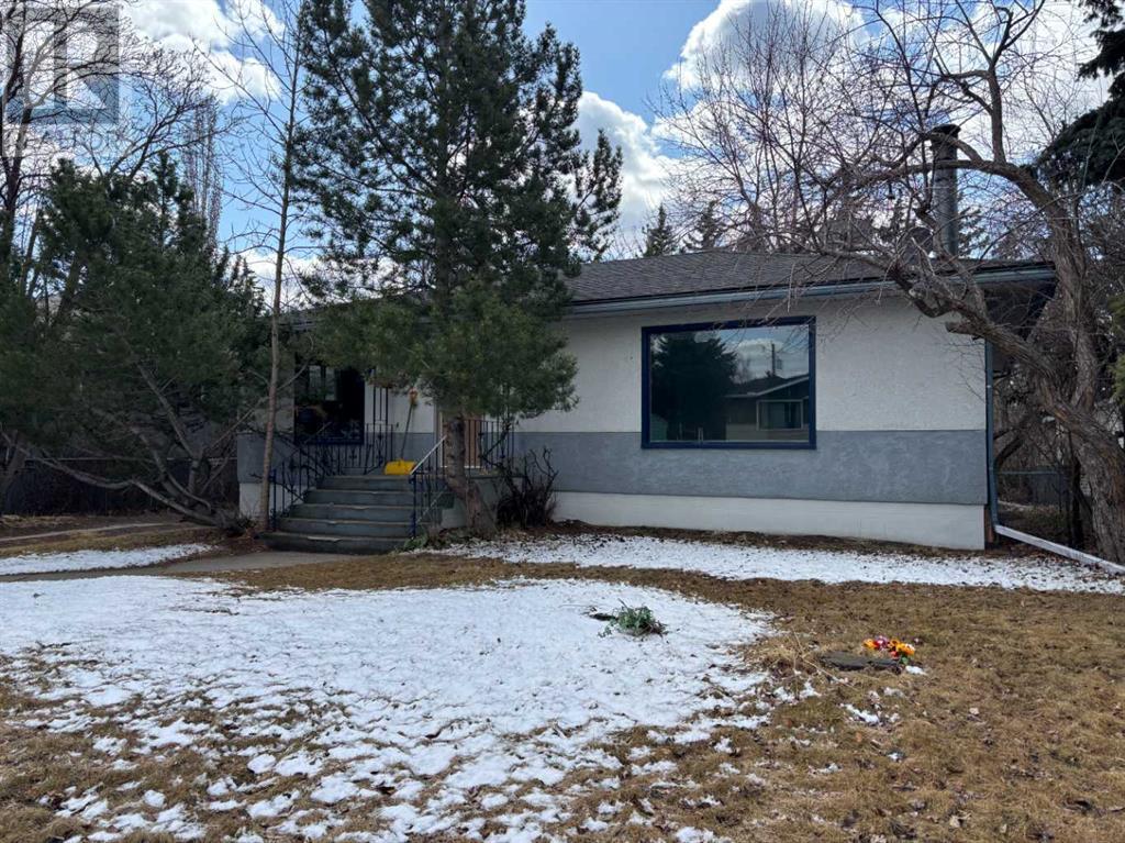 2111 Halifax Crescent Nw Property Photo 1