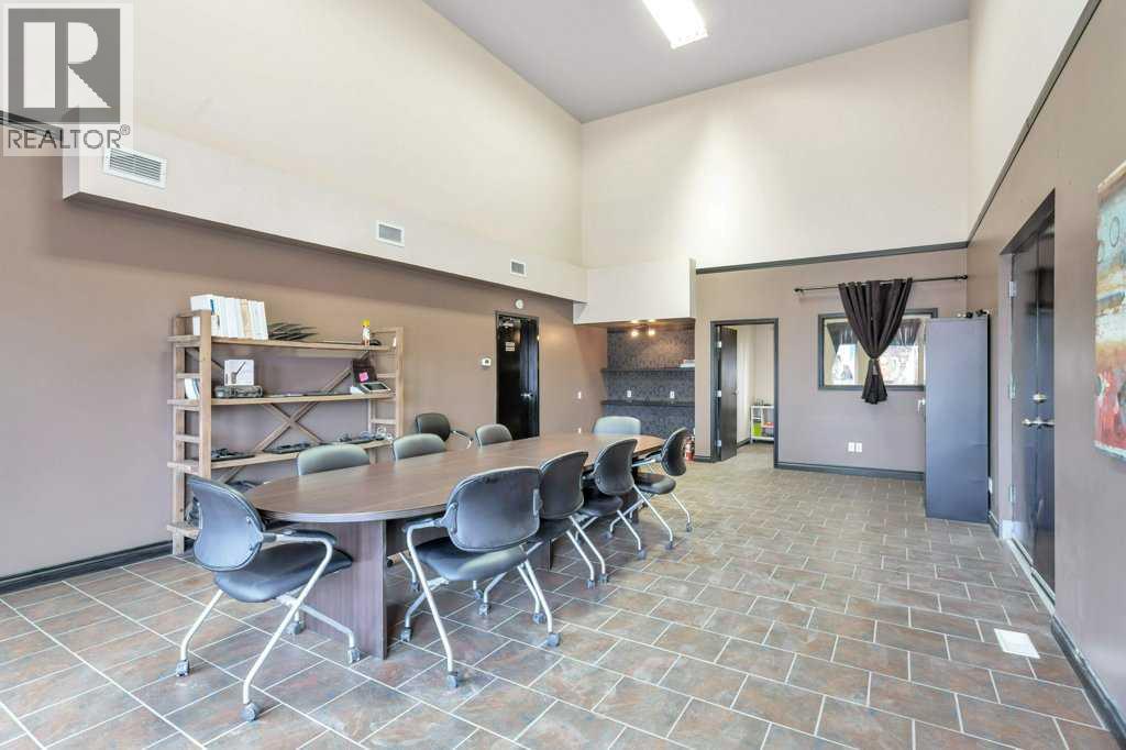 4907 50 Avenue Property Photo 4