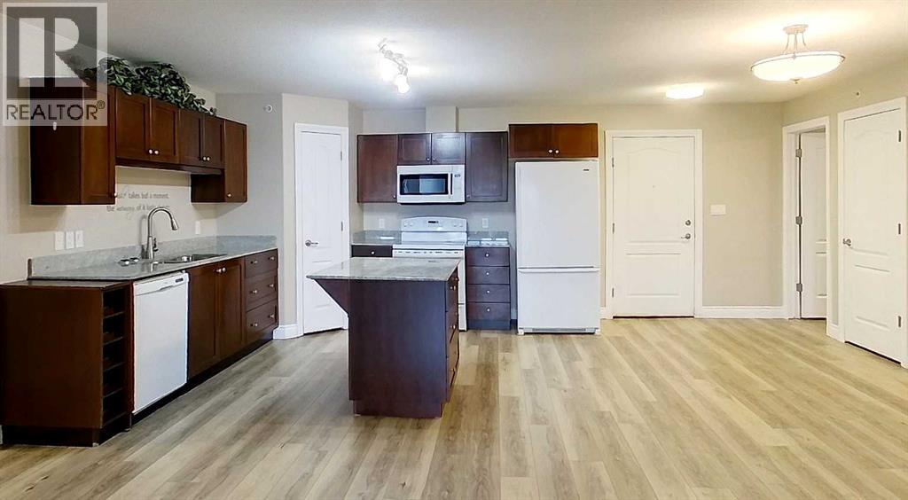 5037 7 Avenue Property Photo 6