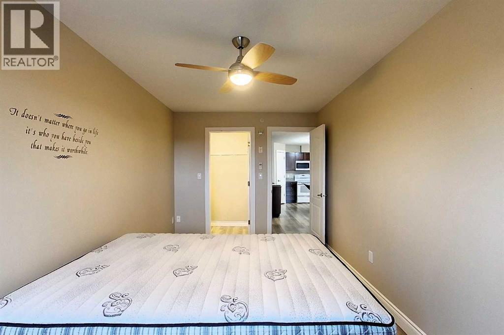5037 7 Avenue Property Photo 11