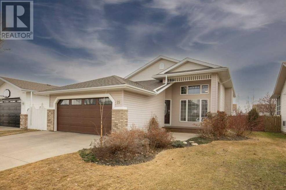 25 Lamont Close Property Photo 1